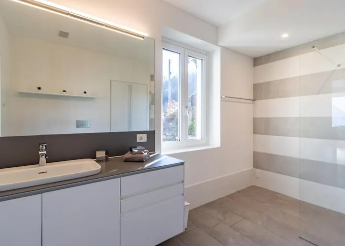 Panoramic Design On Maggiore! Sfarzoso Levo