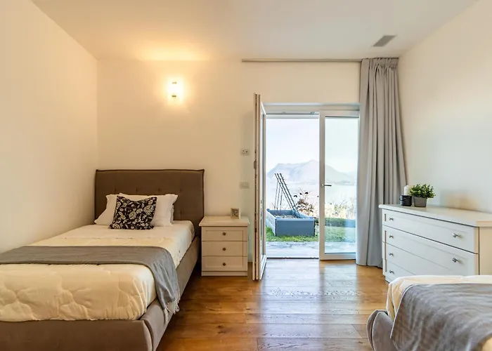 Panoramic Design On Maggiore! Sfarzoso *